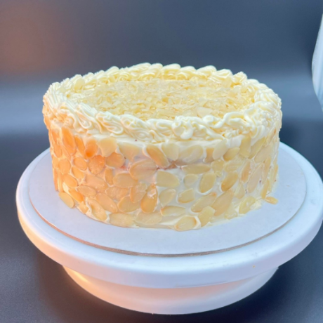 Picture of Cashew Almond Sansrival