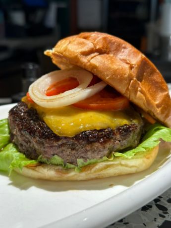 House Burger Smashed with Cheese