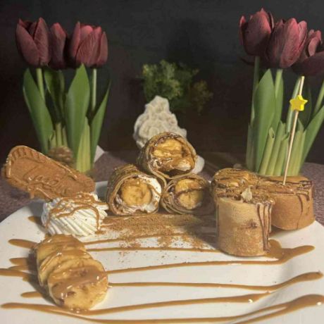 Lotus crepe